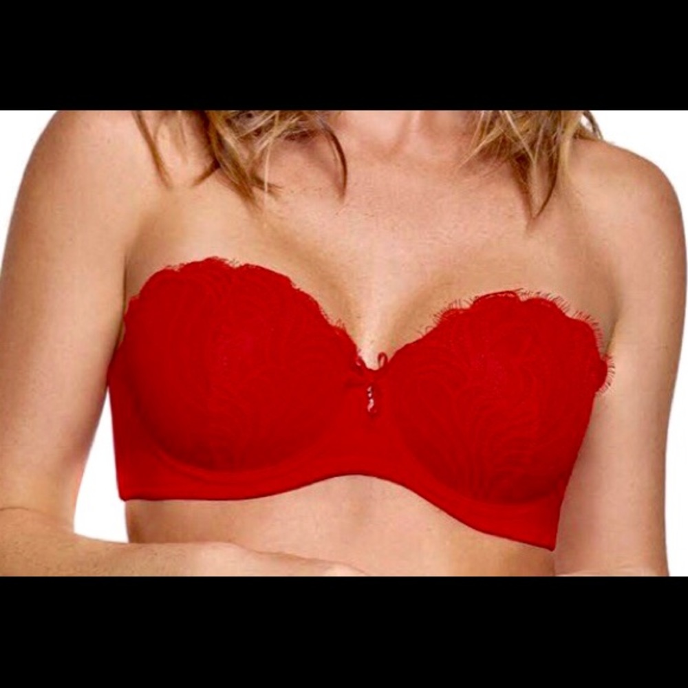 Red Bra with removable straps by Lovable NWT